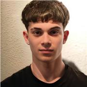 Estudiante de 1 Grado Medio ofrece clases particulares para alumnos de Primaria.
Especializado en Matemáticas y Lenguaje